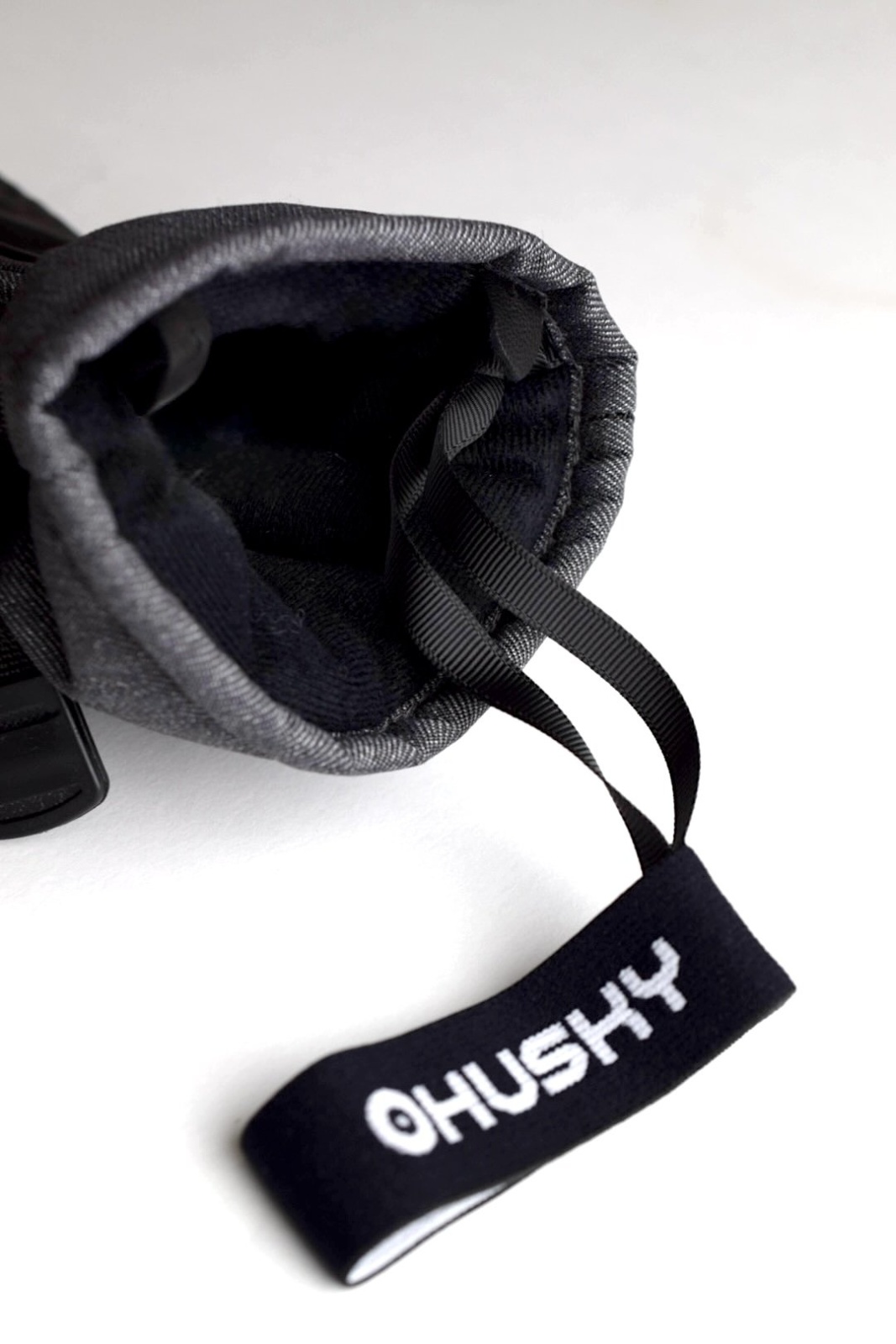 Husky  Pútko na rukavice ASKI black Doplnky
