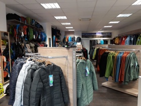 Husky outdoor shop - HUSKY SHOP Bratislava Petržalka